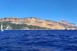 6-cap-canaille-parc-national-calanquespatrouilles_terre-mer_2020-2.jpg