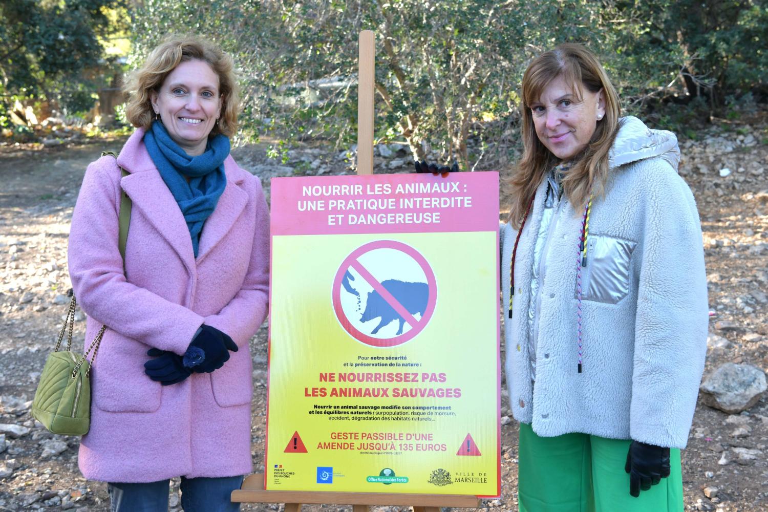 Inauguration du panneau de sensibilisation en présence de Christine Juste et Gaëlle Berthaud